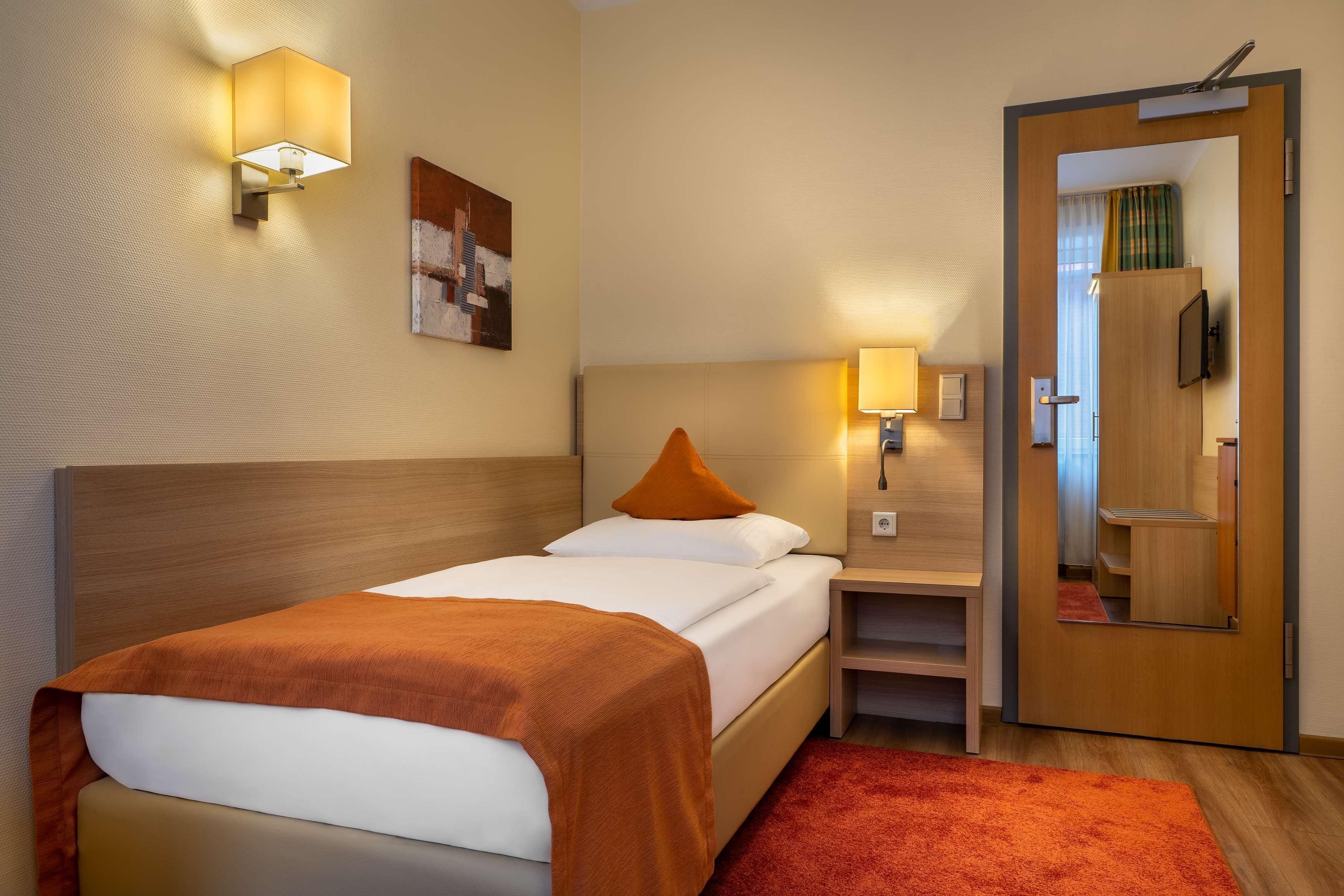 Garner Hotel Hamburg - Wandsbek Marktplatz Dış mekan fotoğraf