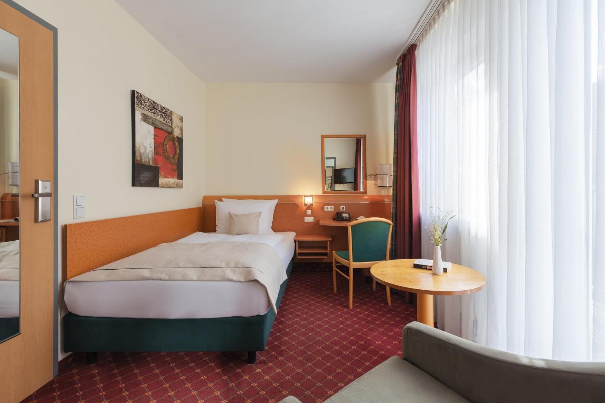 Garner Hotel Hamburg - Wandsbek Marktplatz Dış mekan fotoğraf