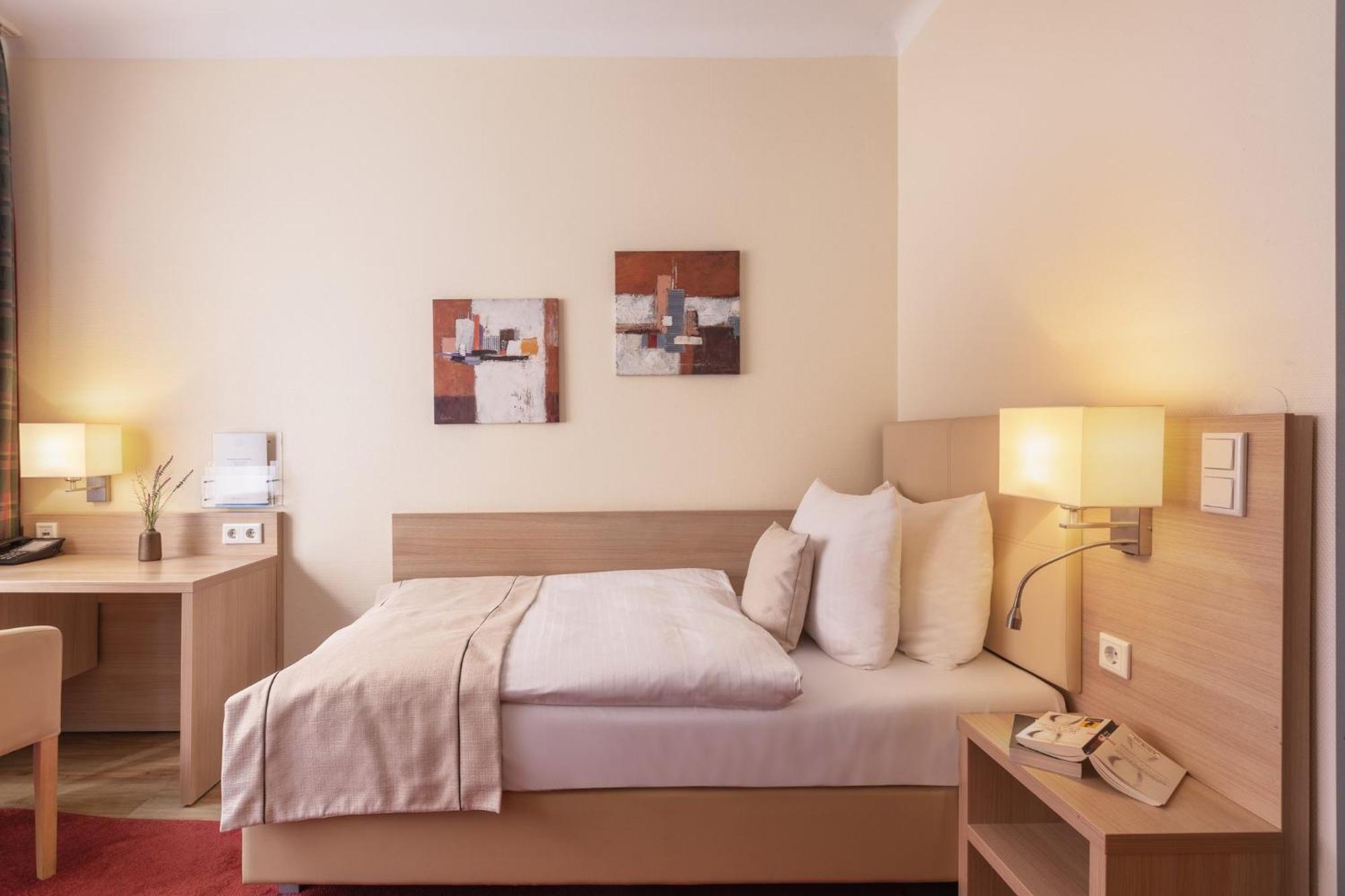 Garner Hotel Hamburg - Wandsbek Marktplatz Dış mekan fotoğraf